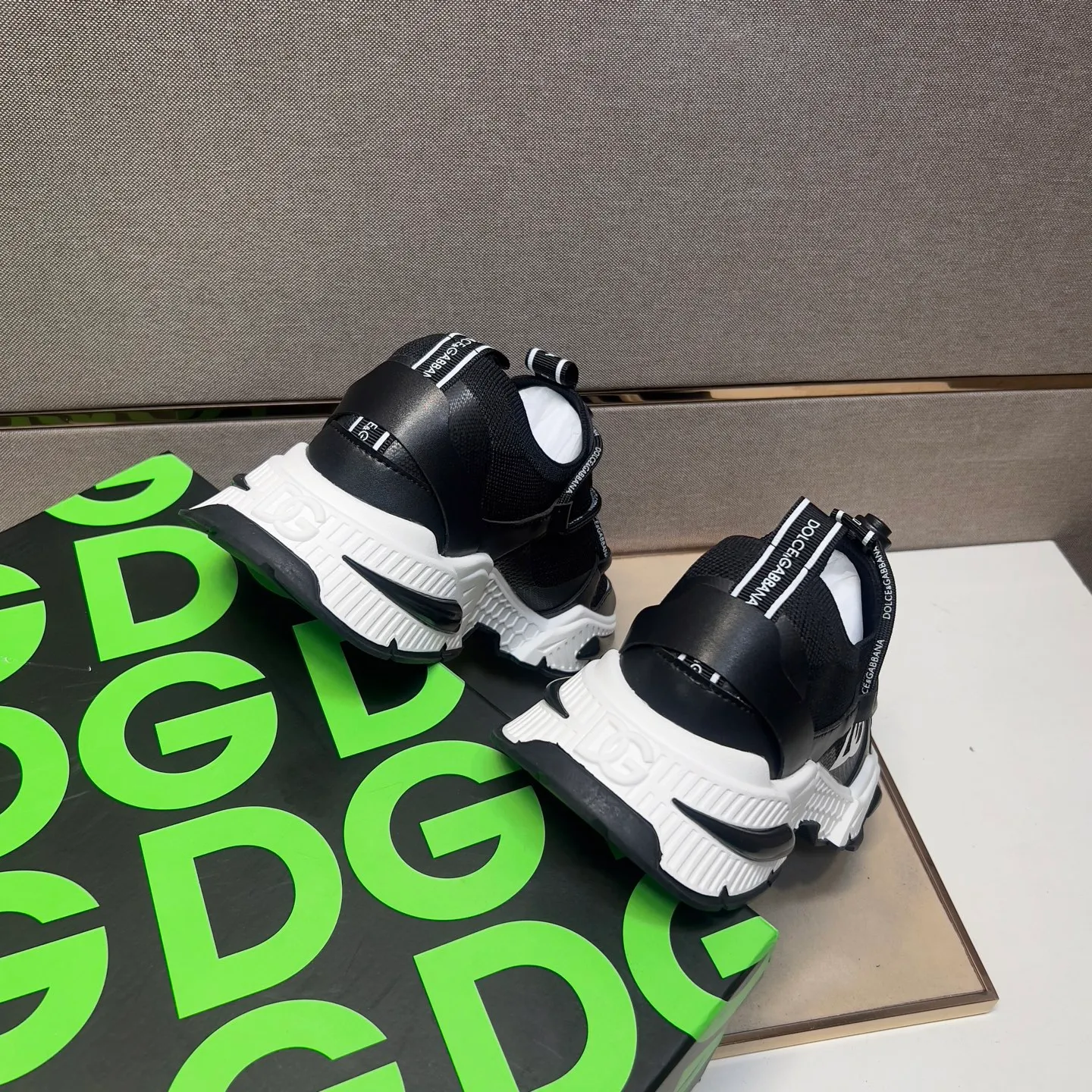 Men's men's shoes 💰pp500【Dg～】couple casual shoes 2025z cabinet sales simultaneously 🔶Size: 35-44#️⃣ 🔷1 color🔜The upper is made of multi-material splicing➕Mesh lining, comfortable and breathable, sole: original comfortable, wear-resistant and non-slip outsole, ⚠️Real shot📱Photographed🎬The real thing is better📢📢📢